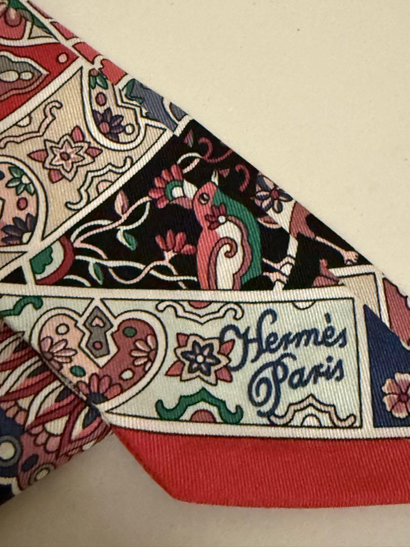 新品未使用品　Hermès ツイリースカーフ