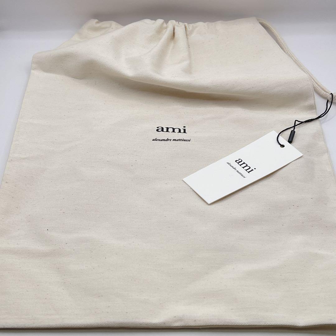 ✨未使用品✨AMI PARIS 黒　スタッドキャップ スタッズ