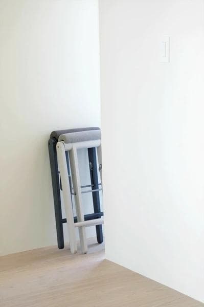 折り畳みハイスツール チェア 椅子 軽量 持ち運び簡単 コンパクト 天然木