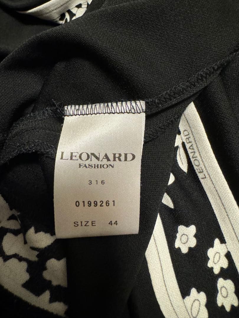 近年美品❤️44キュートなブラック チュニック 近年美品❤️44キュートなブラック チュニック