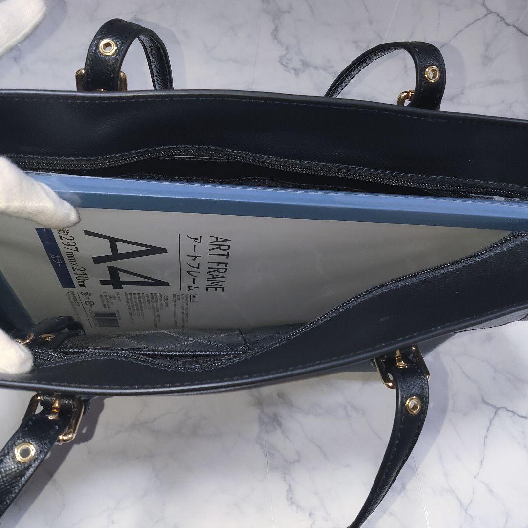 極美品 マイケルコース トートバッグ VOYAGER A4可 レザー