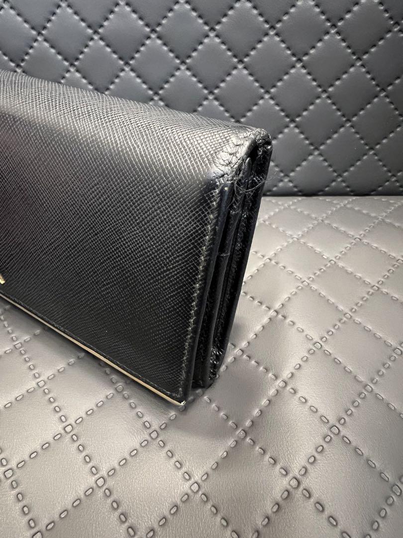 Prada プラダ　長財布　サフィアーノ