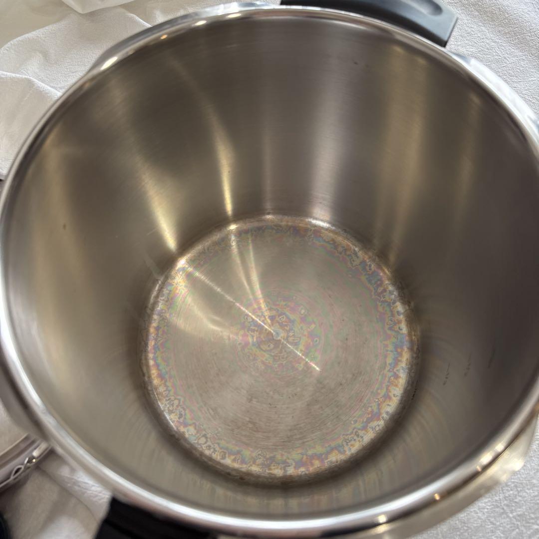 【26日までの出品】圧力鍋　フィスラー　６Ｌ