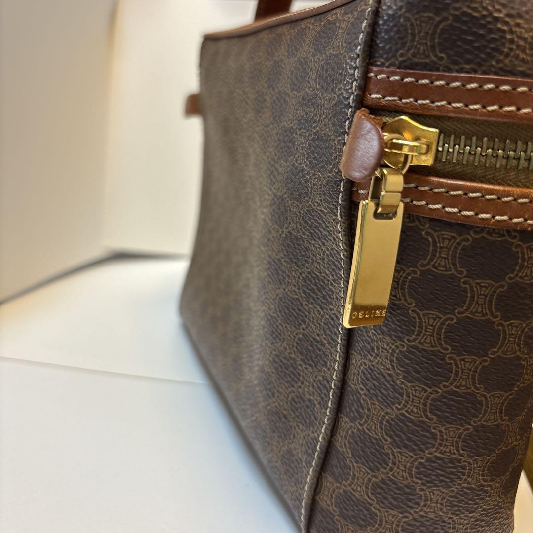 CÉLINE ブラウン レザーポーチ
