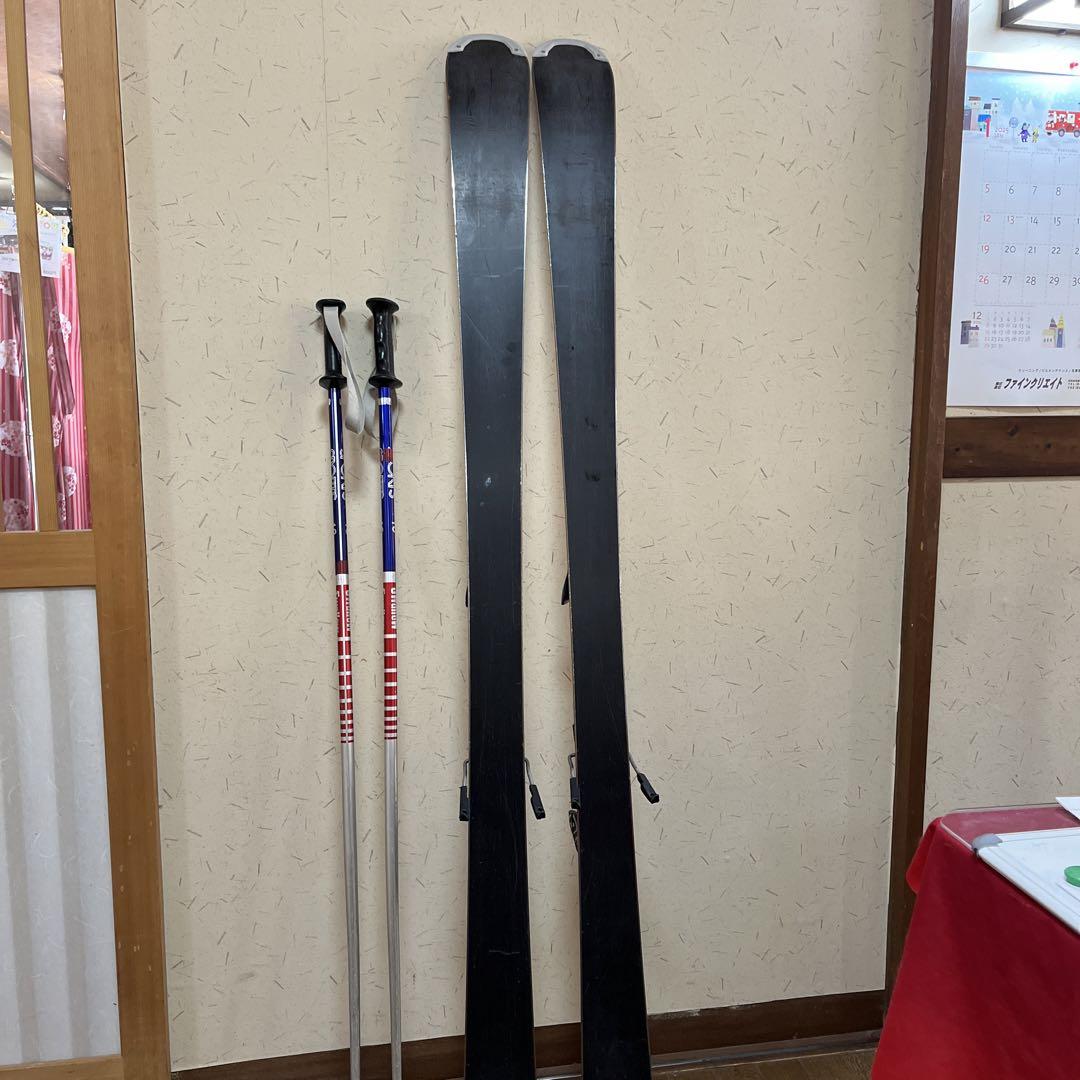 Salomon RCK 65スキー板とポールセット