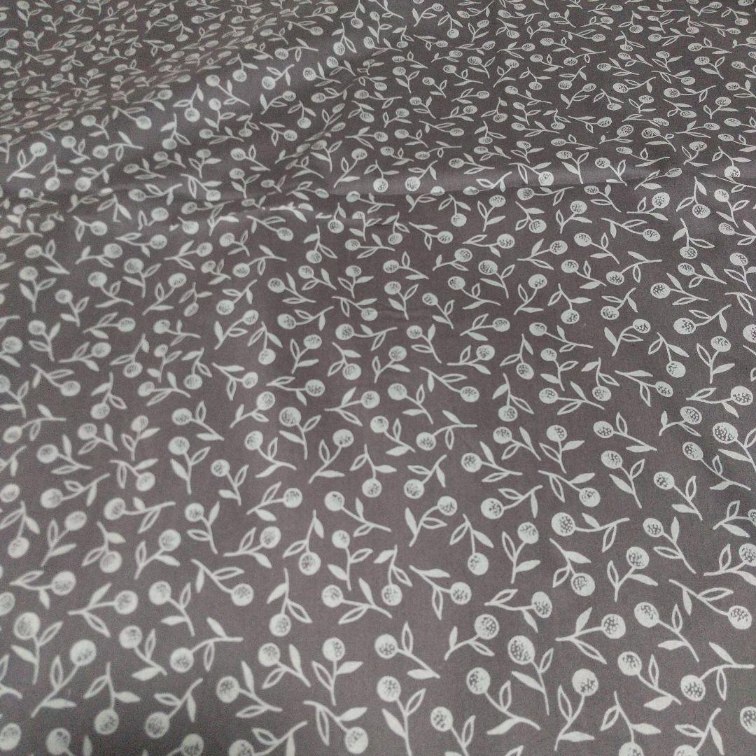 大人気定番商品 セール4m♡国産リバティ大判はぎれ布生地 綿100%花柄