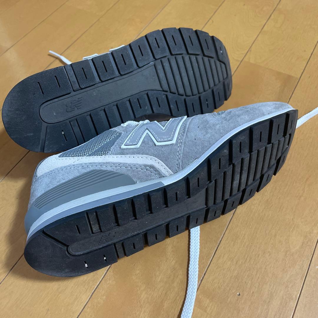New Balance グレー スニーカー
