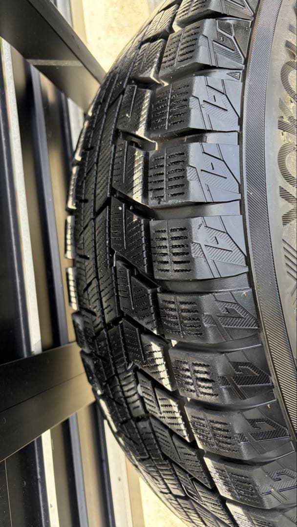 15インチ ヨコハマ スタッドレスタイヤ ホイールセット 4本 15インチ ヨコハマ スタッドレスタイヤ ホイールセット 4本