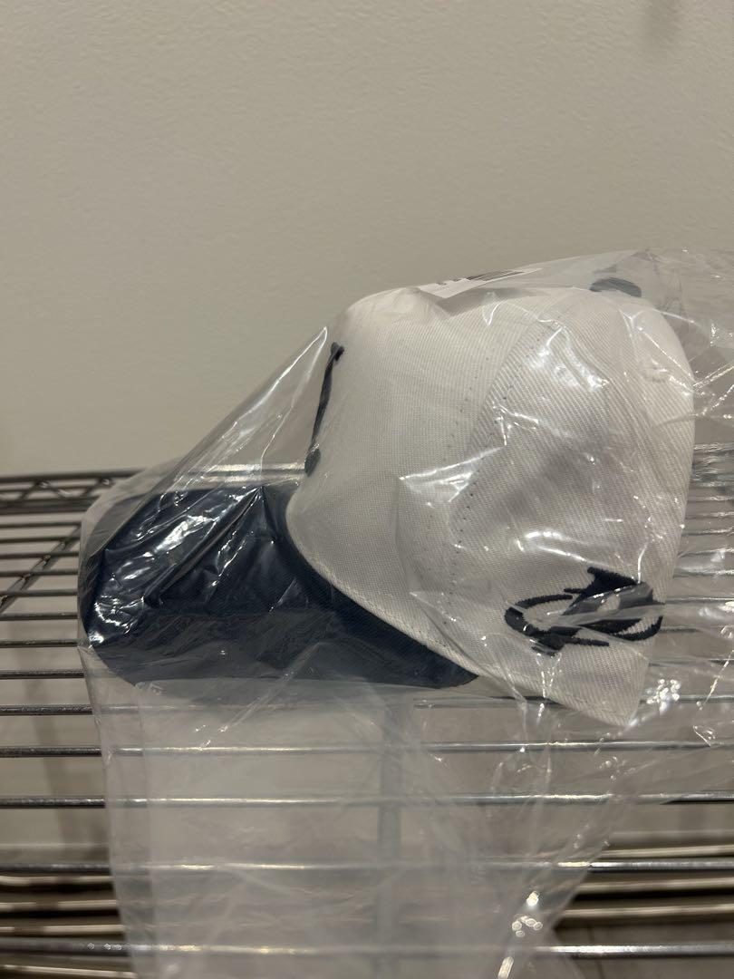 パレス　キャップ　P FRAME 5-PANEL WHITE / NAVY