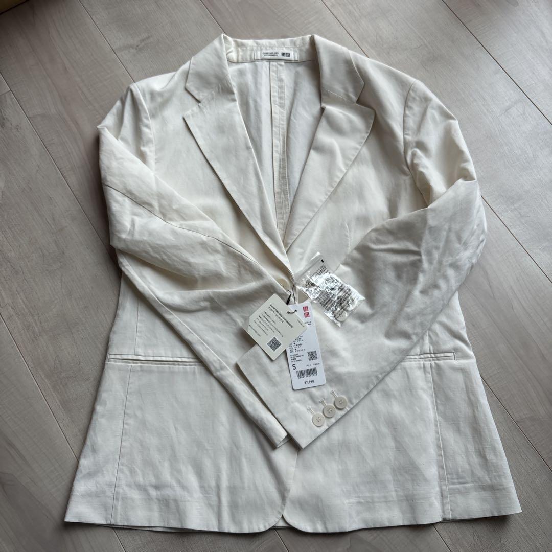 UNIQLO リネンブレンドジャケット　オフホワイト　Sサイズ　新品 UNIQLO - ☆美品☆レディースUNIQLOリネンブレンドジャケット S