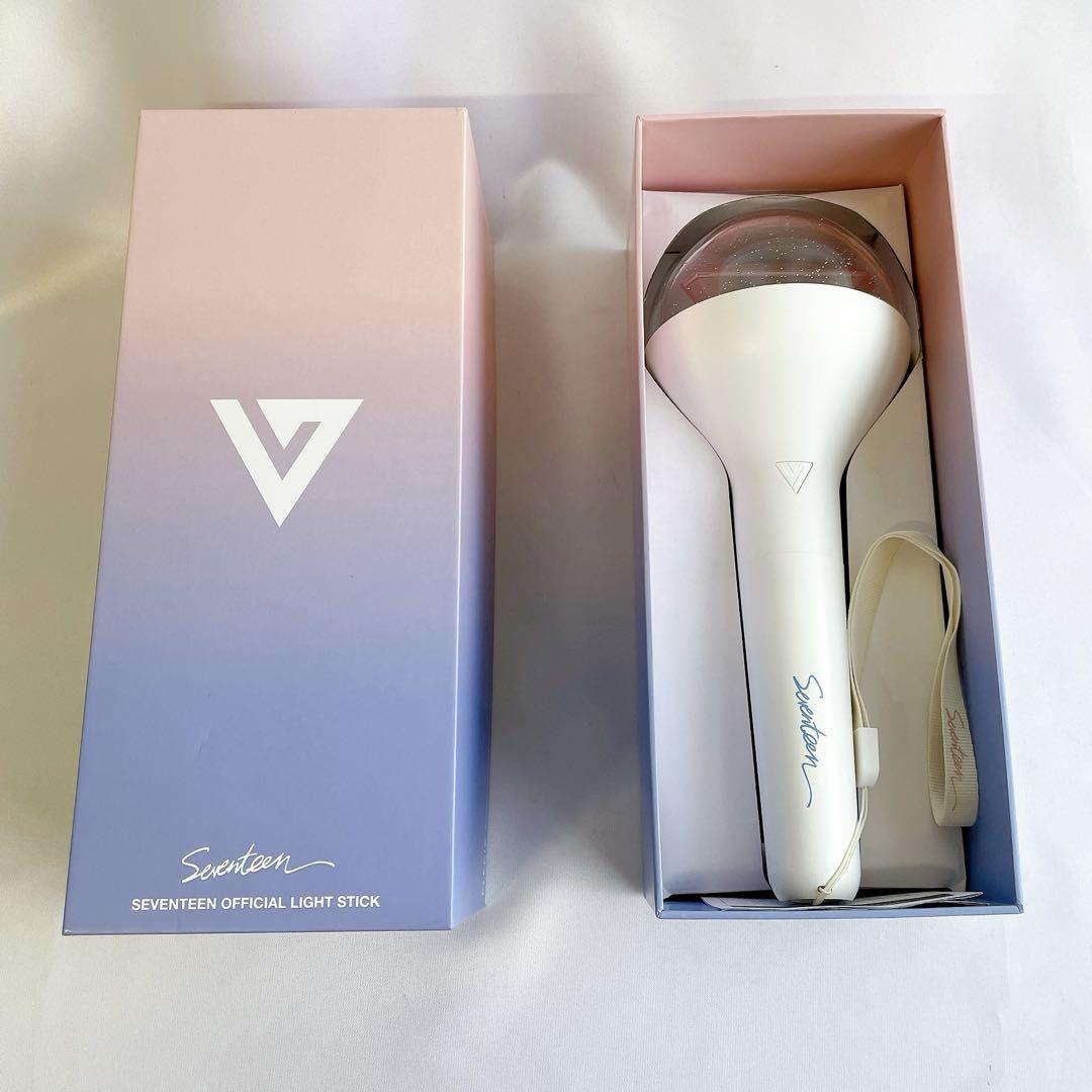 即納！最大半額！ ホワイト 公式ペンライト SEVENTEEN 点灯確認OK メルカリ - その他