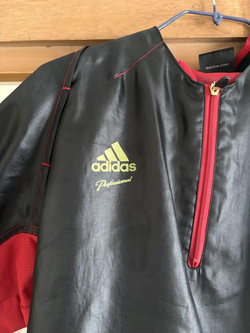 adidas プロフェッショナル セットと別のプロフェッショナル上下