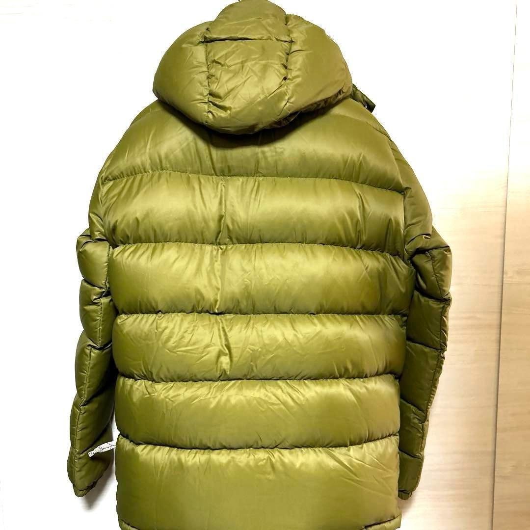 極美品 BURTON バートン ダウン カーキ ロゴ ダウン90 ジャケット 極美品 BURTON バートン ダウン カーキ ロゴ ダウン90 ジャケット