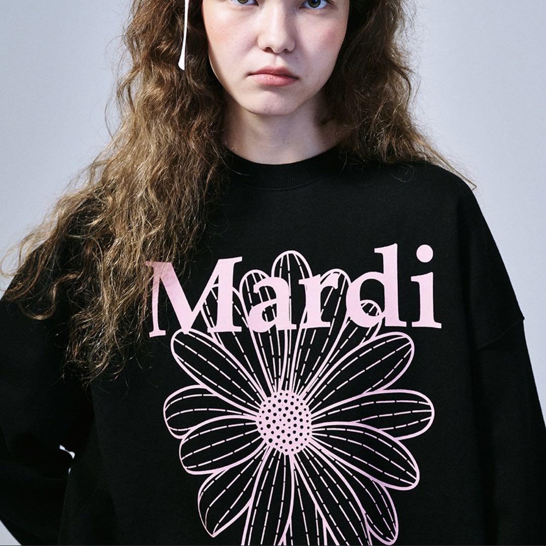 Mardi Mercredi ブラック ピンク トレーナー スウェットトップス