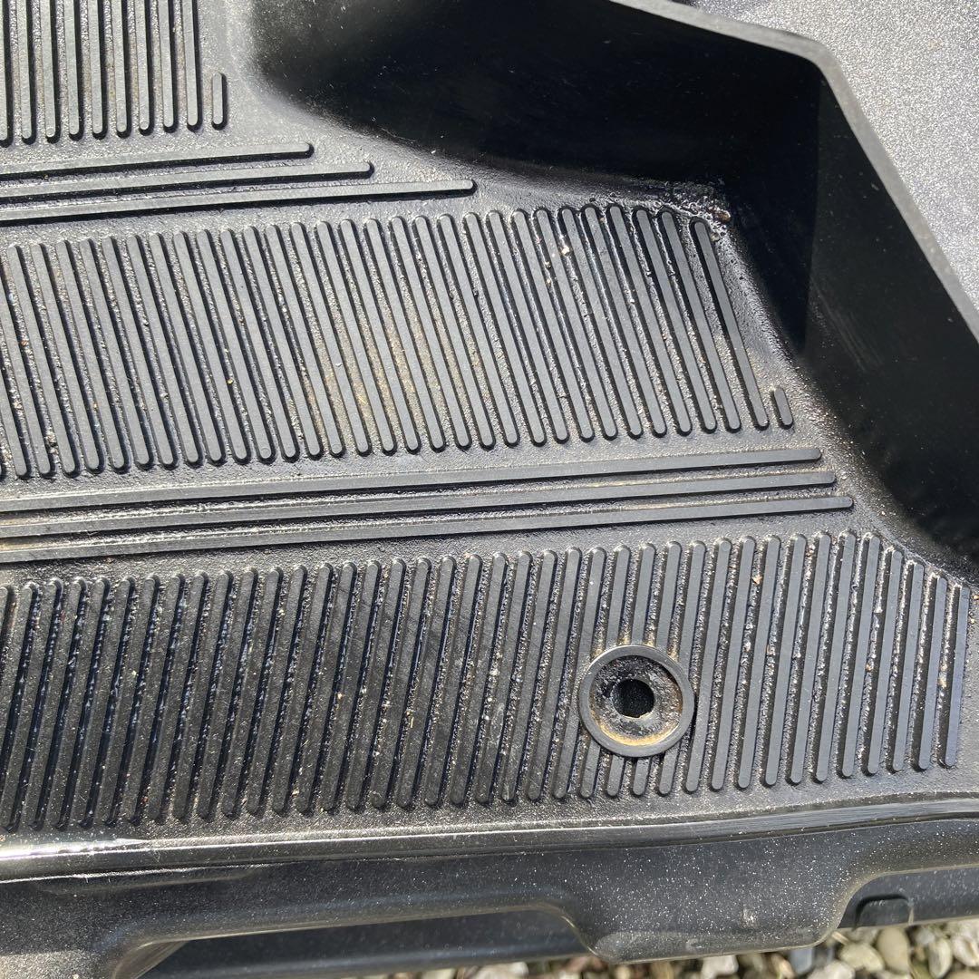 ホンダスカッシュAB11ステップフロントマット中古