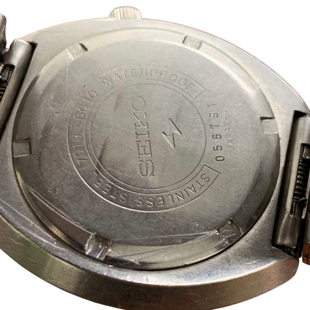 A8464 SEIKO5 スポーツ 7019-6010 21石 黒文字盤 自動巻