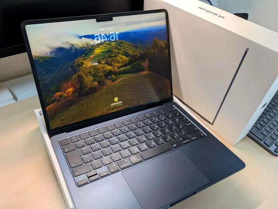 【目立つ傷あり】MacBook Air M2 512GB 16GBミッドナイト MacBook Air M2 16GB 512GB ミッドナイト 13インチ - メルカリ