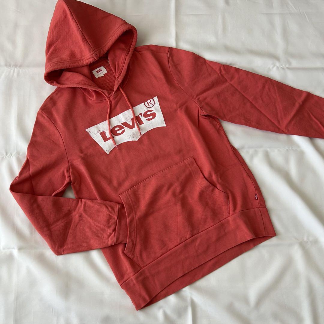 Levi's サーモンピンク パーカー S サイズ