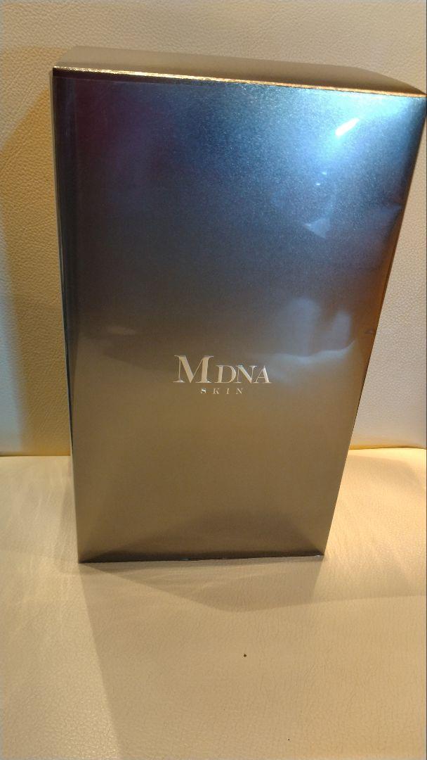 MDNA SKIN 美顔ローラー オニキスブラック　MTG