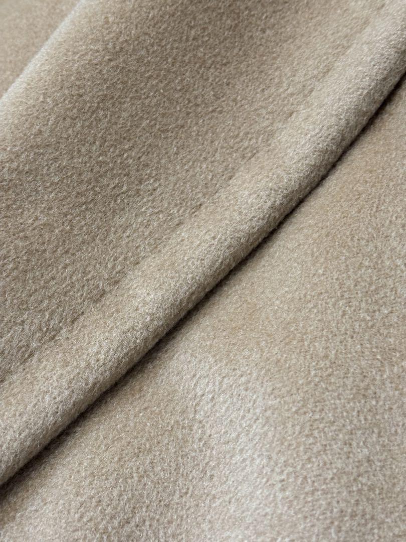 処分価格　MaxMara ベージュ ロングコート　42 白タグ美品