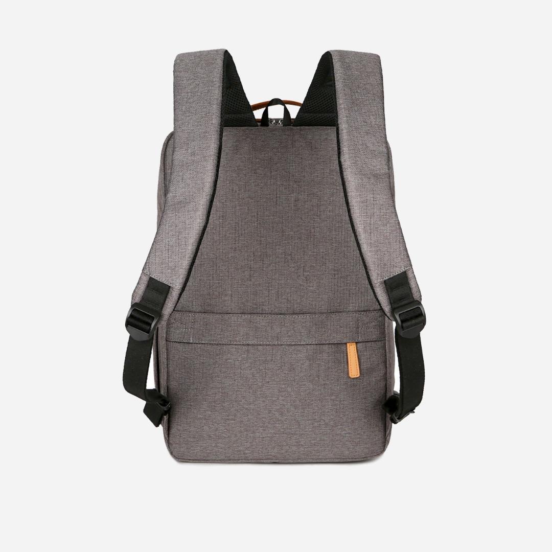 しめます ブラック Nordace Siena 軽量デイリーバックパック NSWlT-m88539934397 新品 未使用 れません