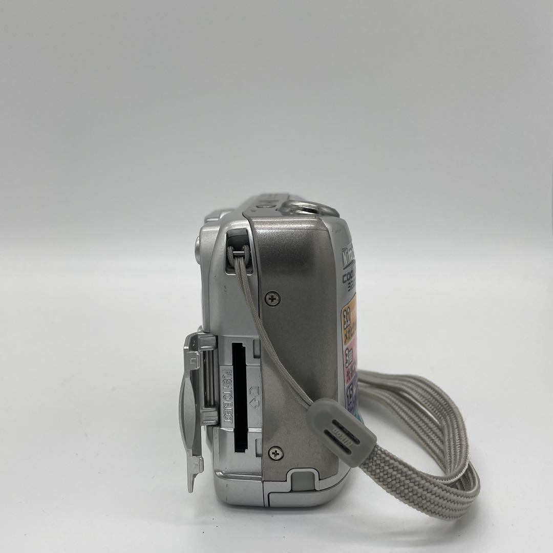 Nikon COOLPIX3200 コンパクトデジタルカメラ