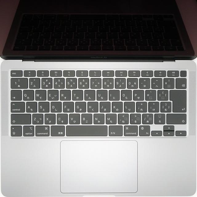 【美品】MacBook Air 2020 M1/8GB/256GB_SPG