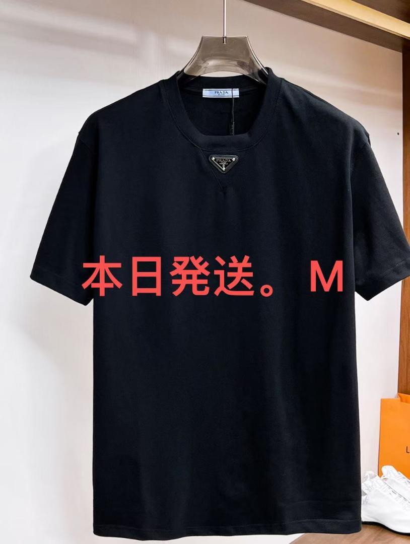 超人気PRADA 黒Tシャツ Mサイズ