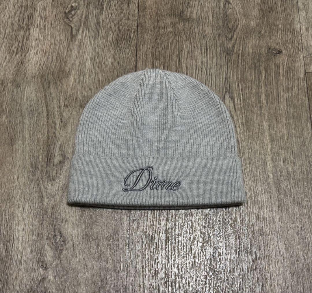 【夏限定割引価格】Dime Montreal script beanie