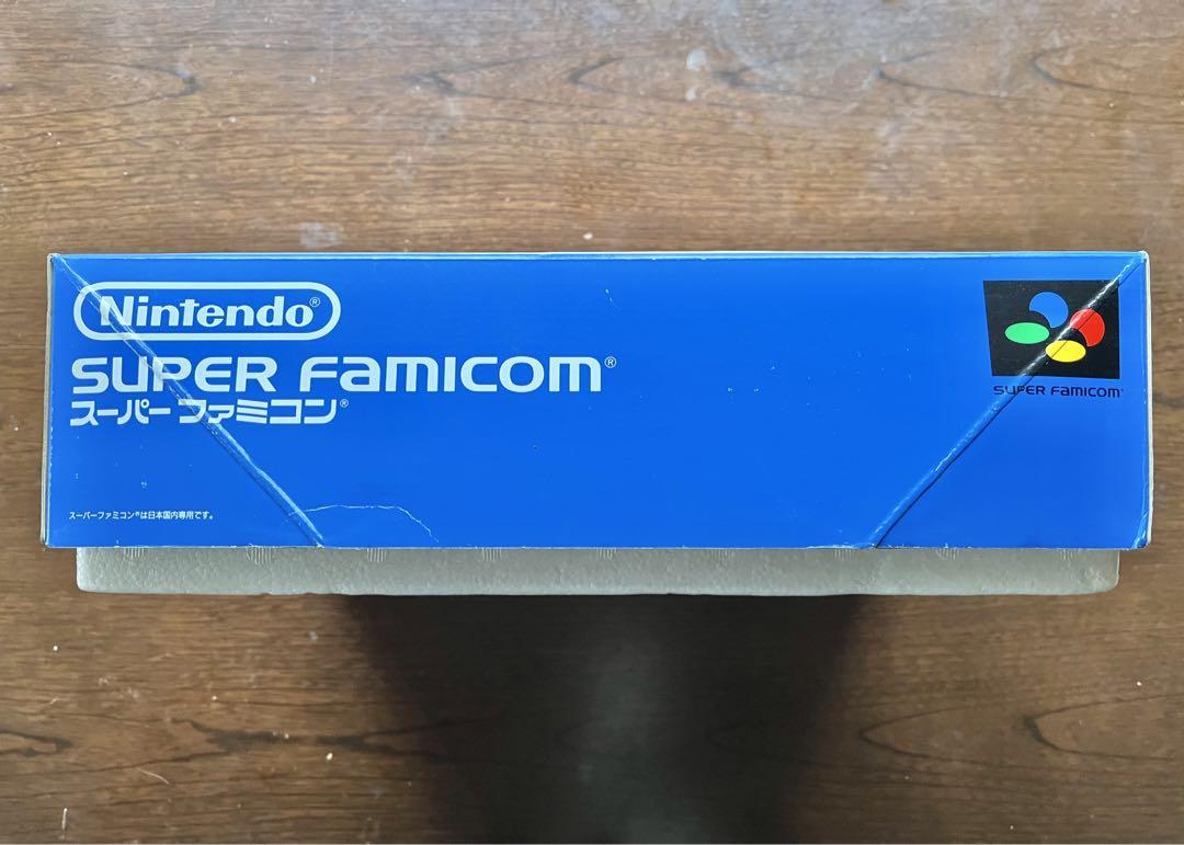 ☆新品未使用☆任天堂 スーパーファミコン 初代