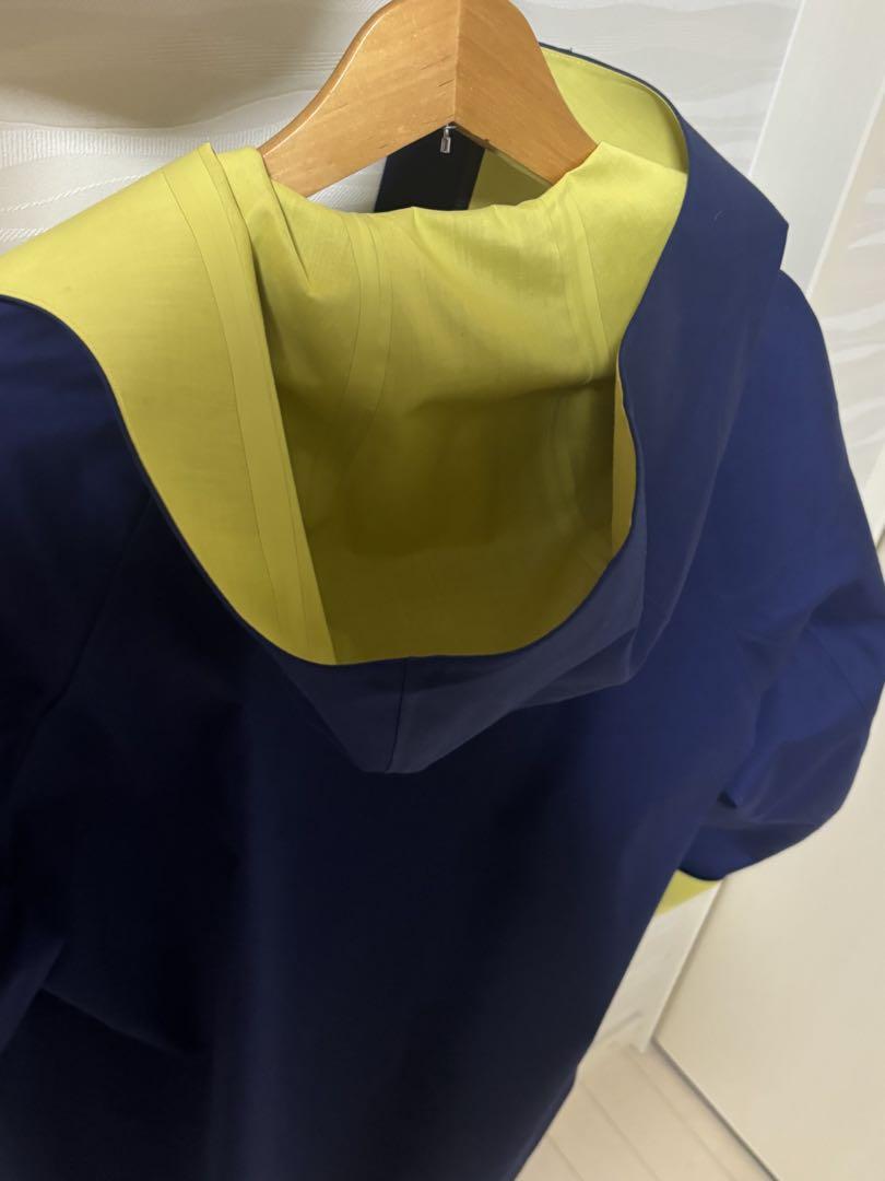 ユニクロ MARNI コラボ ブロックテックハーフ コート L ブルー