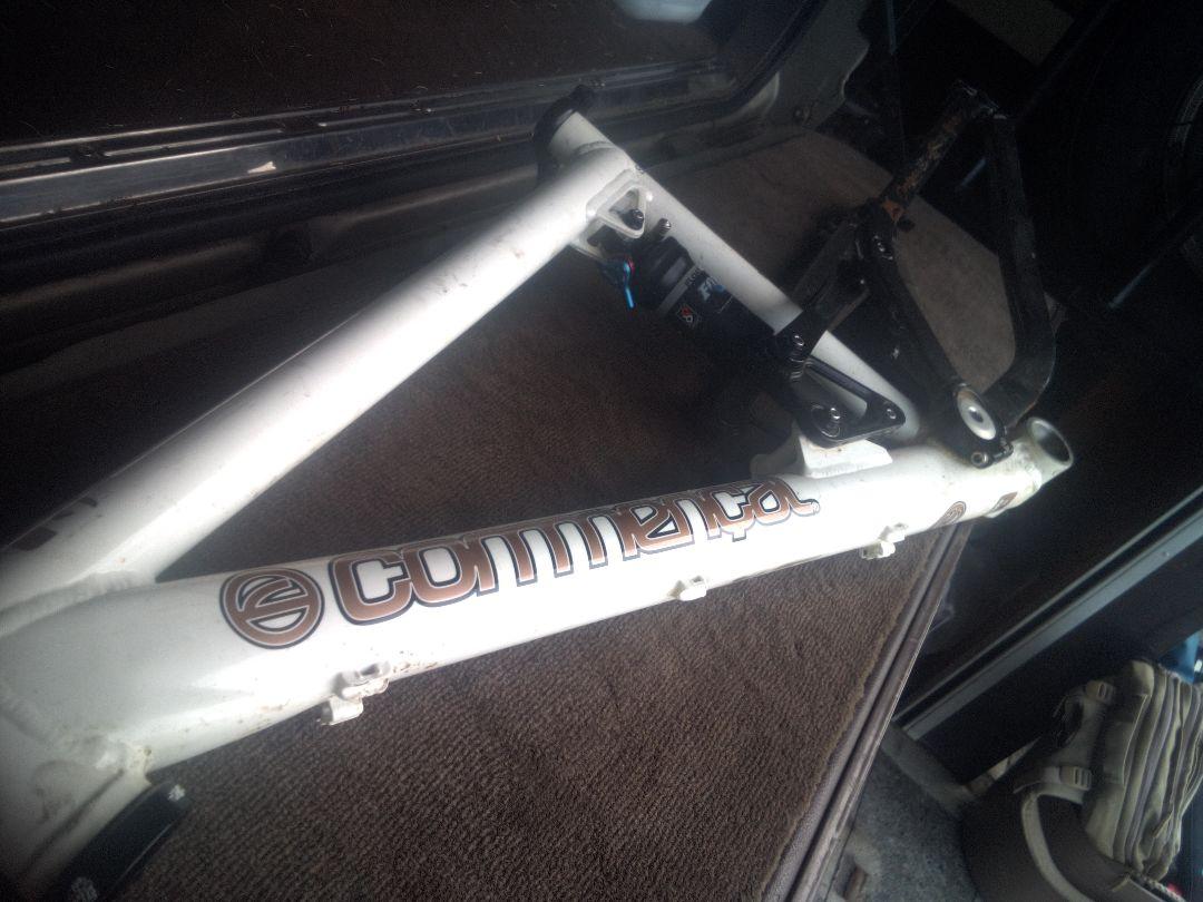 最安値大得価 COMMENCAL VIP META 5.5 26インチフレーム aF01f-m88626959407 品質保証