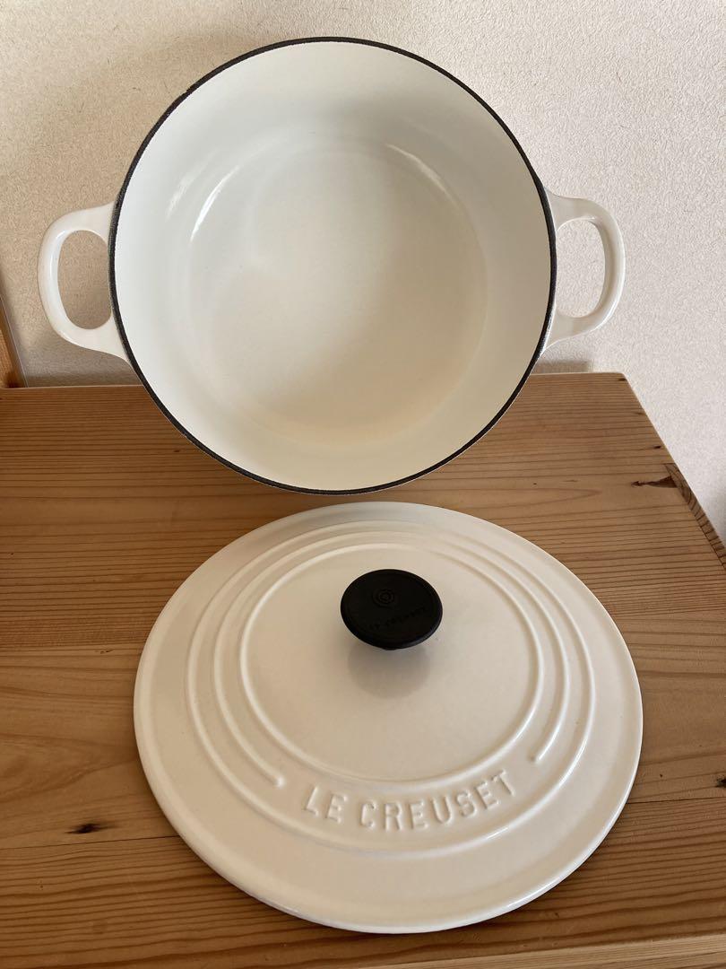 ル・クルーゼ／LECREUSET ココット・ロンド22cm ホワイト