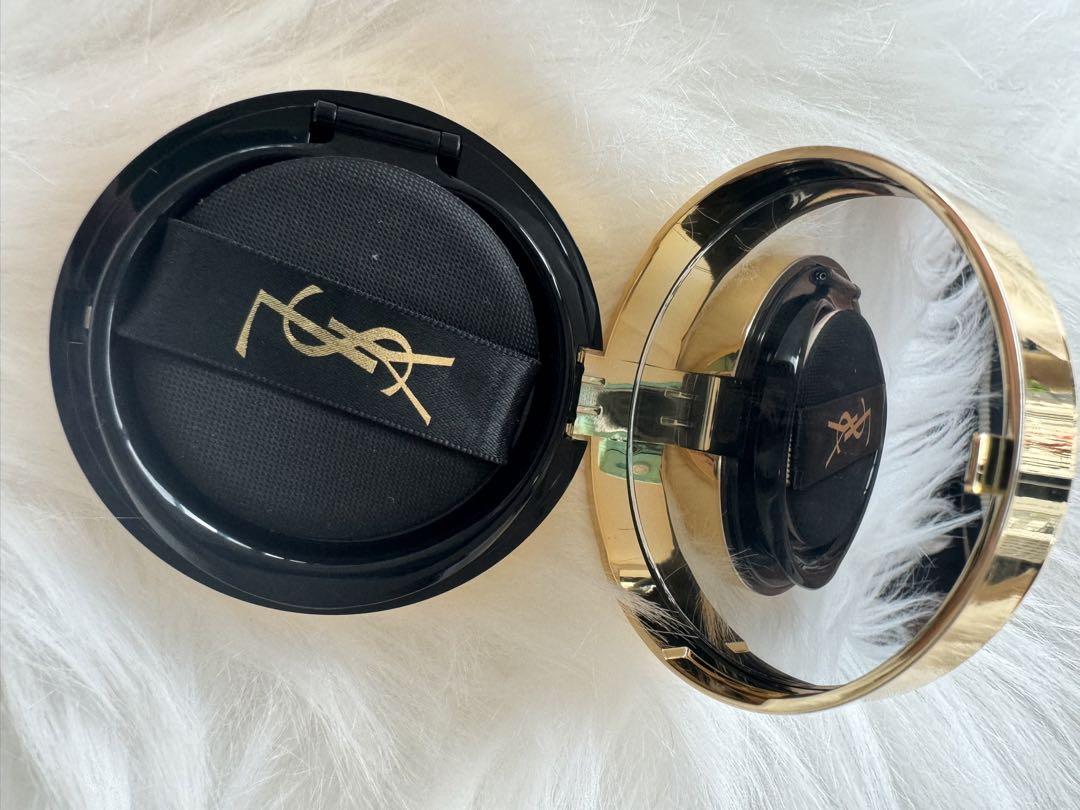 YVES SAINT LAURENT ハイライター