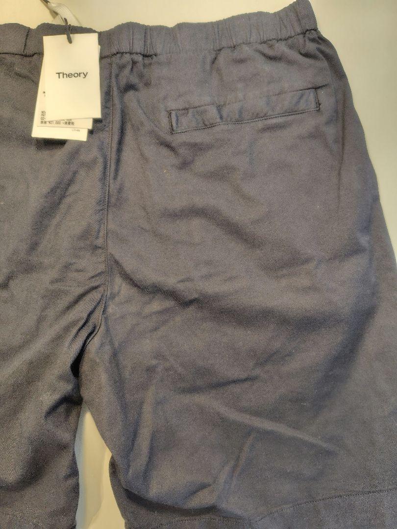 新品未使用タグ付きTheory リラックス・シートショートパンツ XL ネイビー