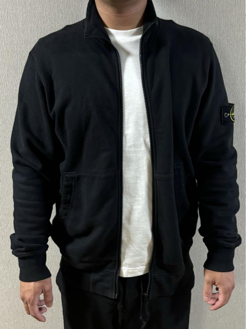 STONE ISLAND 黒 ジップアップ ジャケット