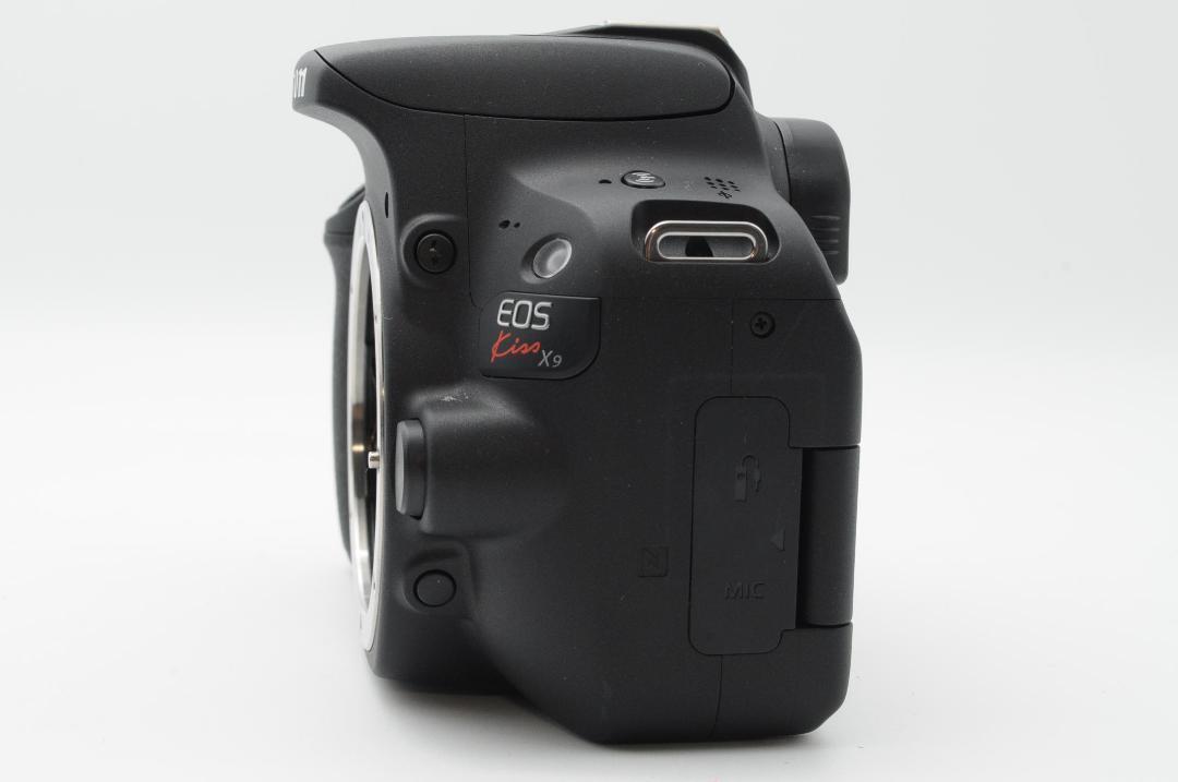 ◆新品クラス⑤◆春SALE◆ Canon EOS Kiss x9 ダブルレンズ