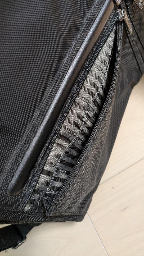 極美品　TUMI トゥミ ビジネス ショルダーバッグ 型番26114D4