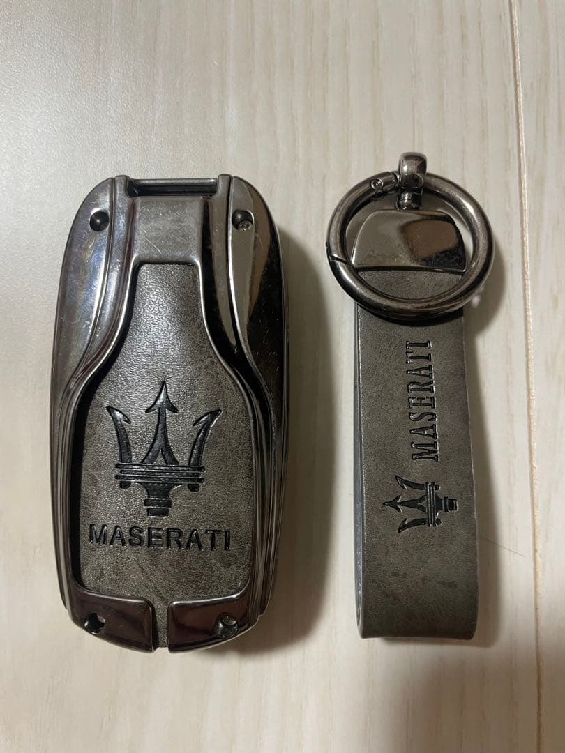 Maserati マセラティ　スマートキー　スペアキー　おまけ付き