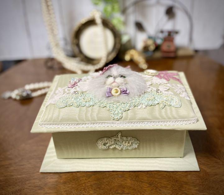 高い品質 羊毛フェルト オシャレ猫のカルトナージュboxチンチラシルバー 9i7Ag-m88675898096 新作爆買い