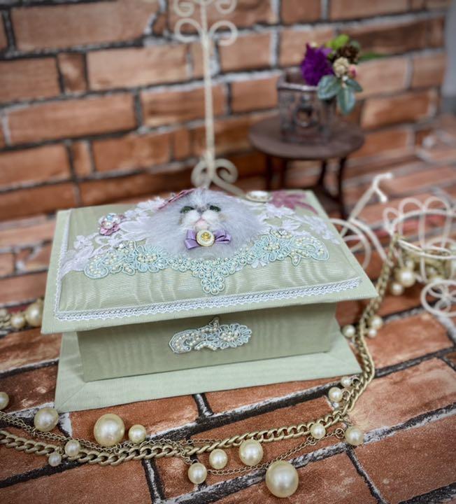 高い品質 羊毛フェルト オシャレ猫のカルトナージュboxチンチラシルバー 9i7Ag-m88675898096 新作爆買い