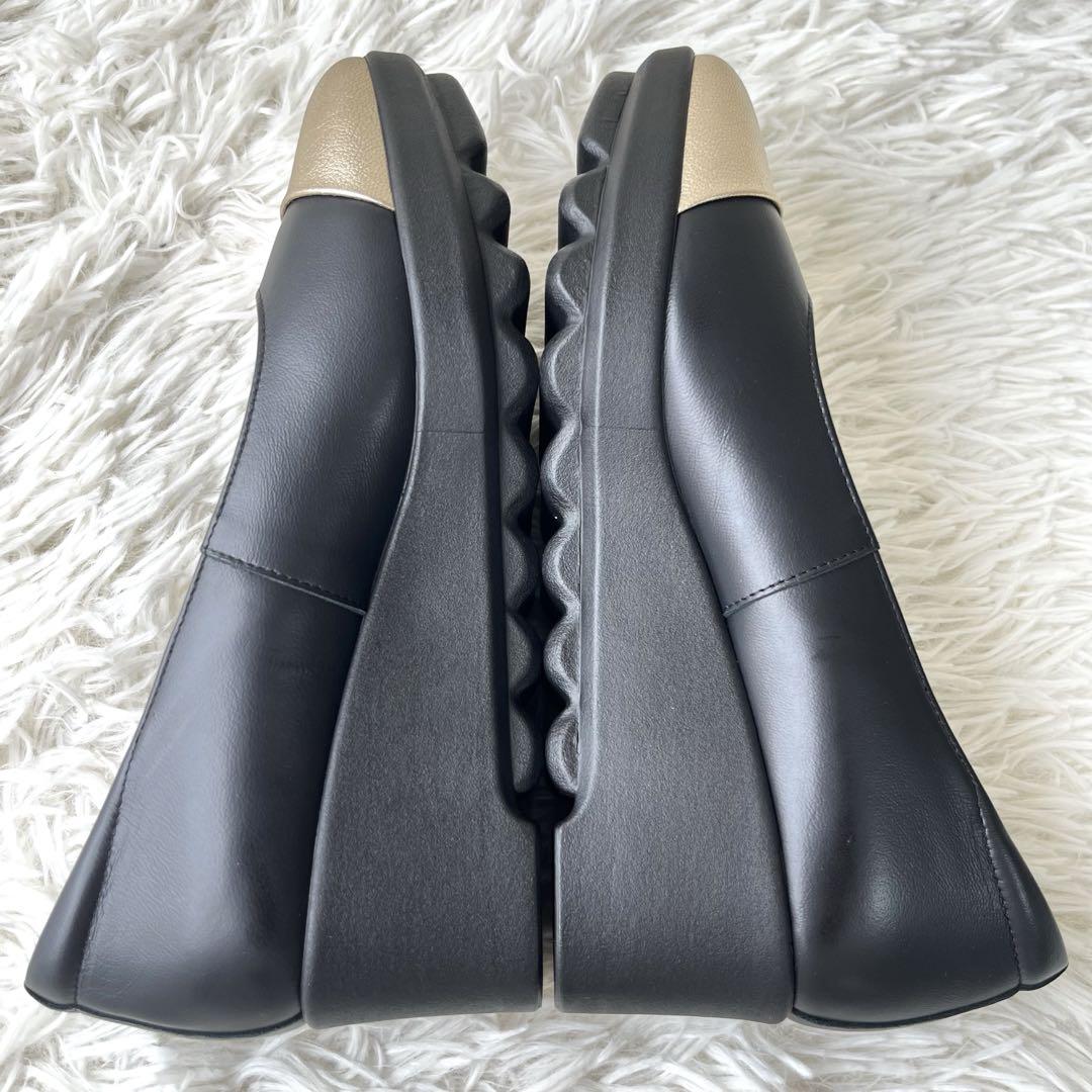 新品　HILLS AVENUE ウェーブソール ブラック×ゴールド　23