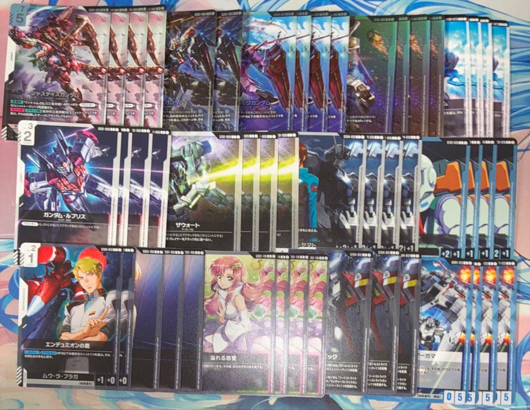 ガンダムカードゲーム 青白デッキ目立った傷や汚れなし