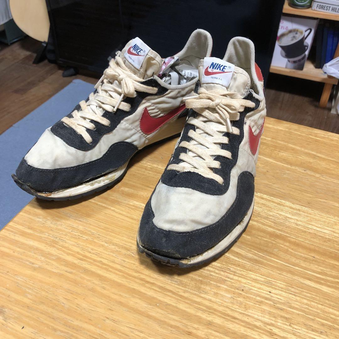 NIKE テラT C