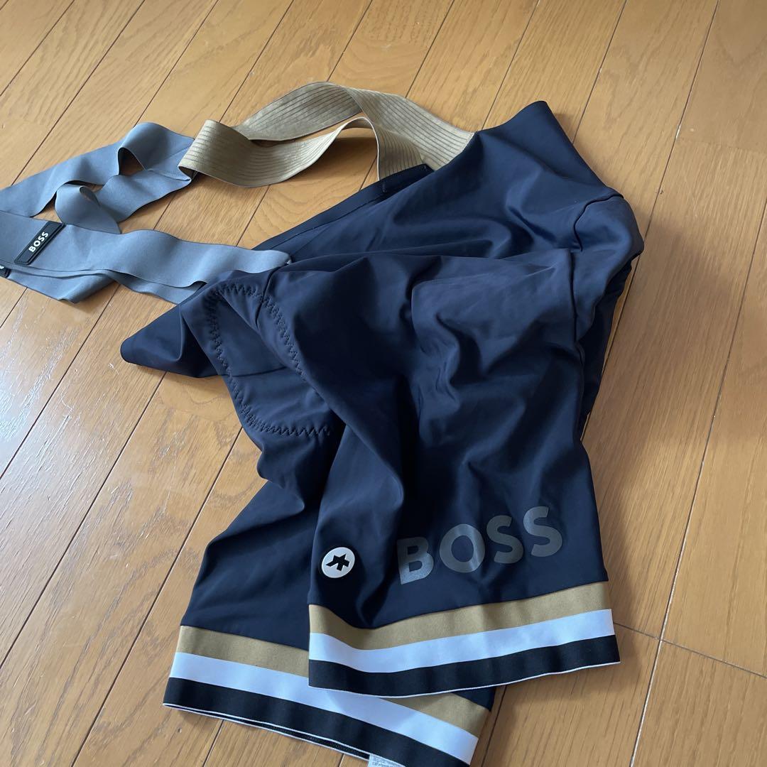 BOSS &ASSOS コラボビブショーツXL 黒 BOSSカラーのストライプ