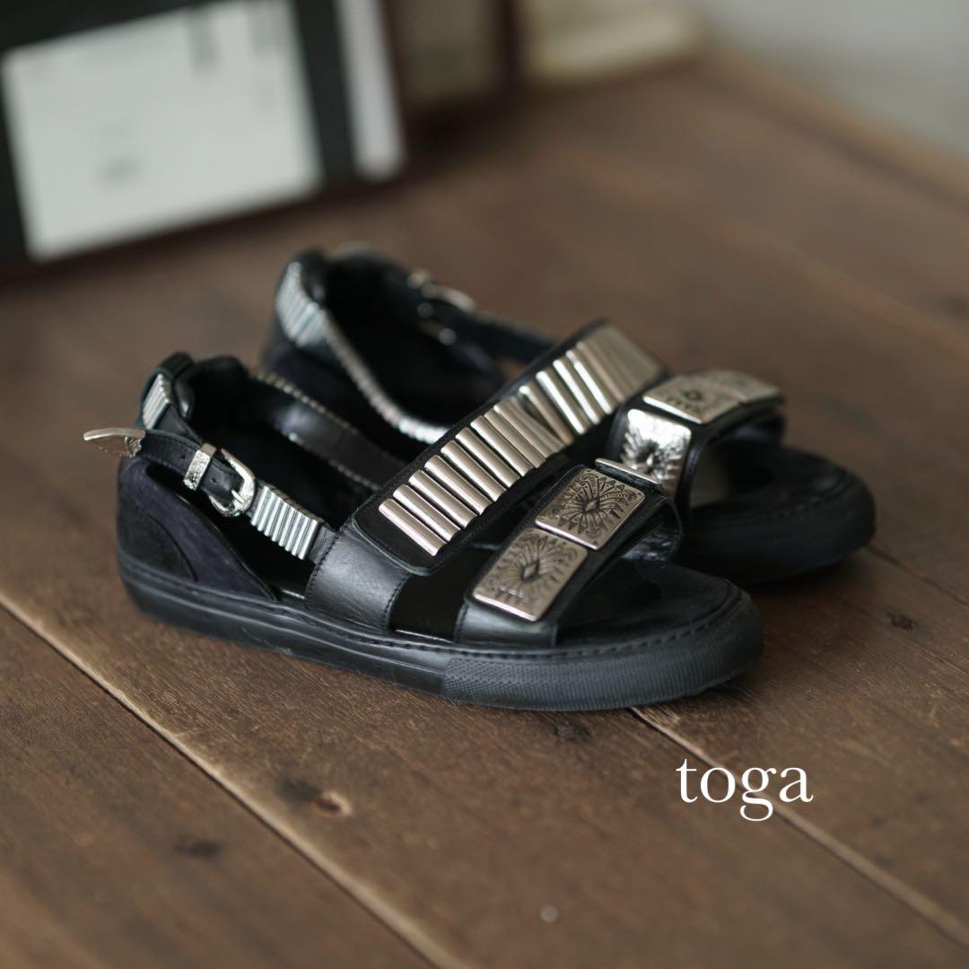 トーガ プルラ TOGA PULLA TOGA PULLA サンダル Western Buckle