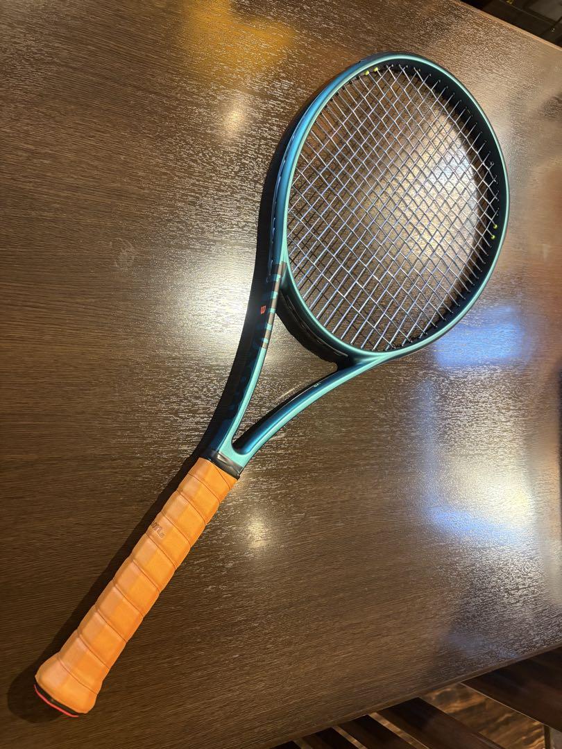 Wilson ブレード98 V9 G2 18×20テニスラケット