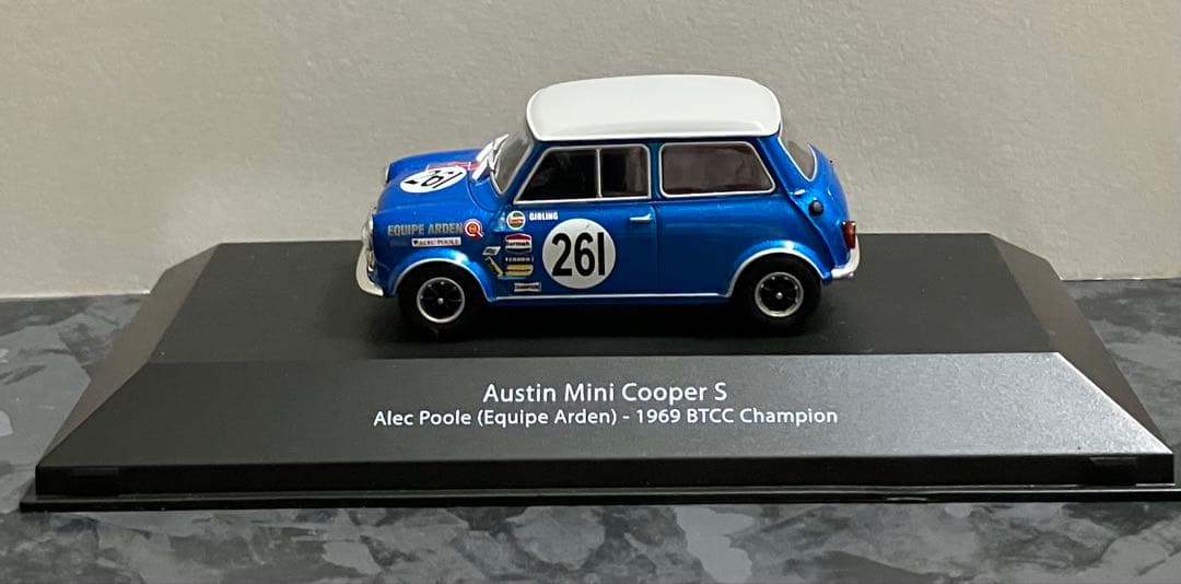 ATLAS 1/43 オースチン ミニ クーパー S #261 BTCC