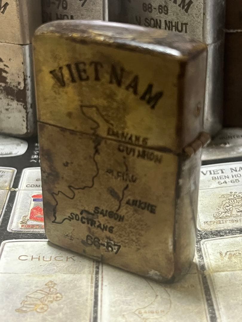 【ベトナムZIPPO】本物 1966年製ベトナムジッポー「米陸軍特殊部隊」地図 【ベトナムZIPPO】本物 1966年製ベトナムジッポー「米陸軍特殊部隊」地図