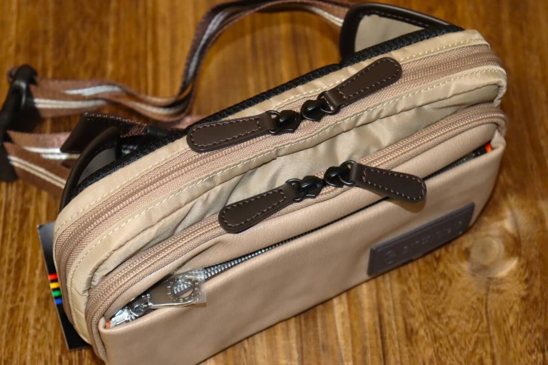 新品　カステルバジャック ウエストバッグ コロIIIシリーズ 　Ⓗ